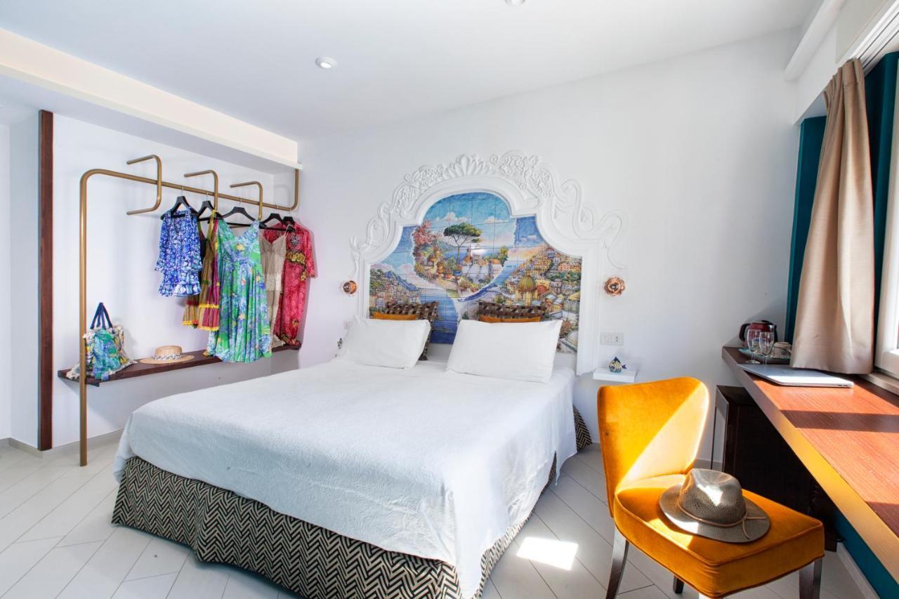 Bed and Breakfast Le Palme Sorrent Exterior foto
